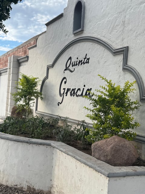White building Quinta Gracia